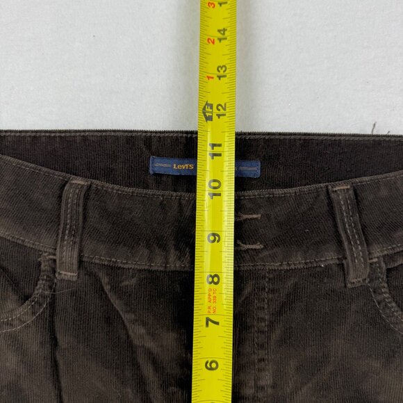 Levi's 526 Women's Slender Boot Cut Mid Rise Stretch Brown Corduroy Pants Sz 12 - Picture 8 of 10